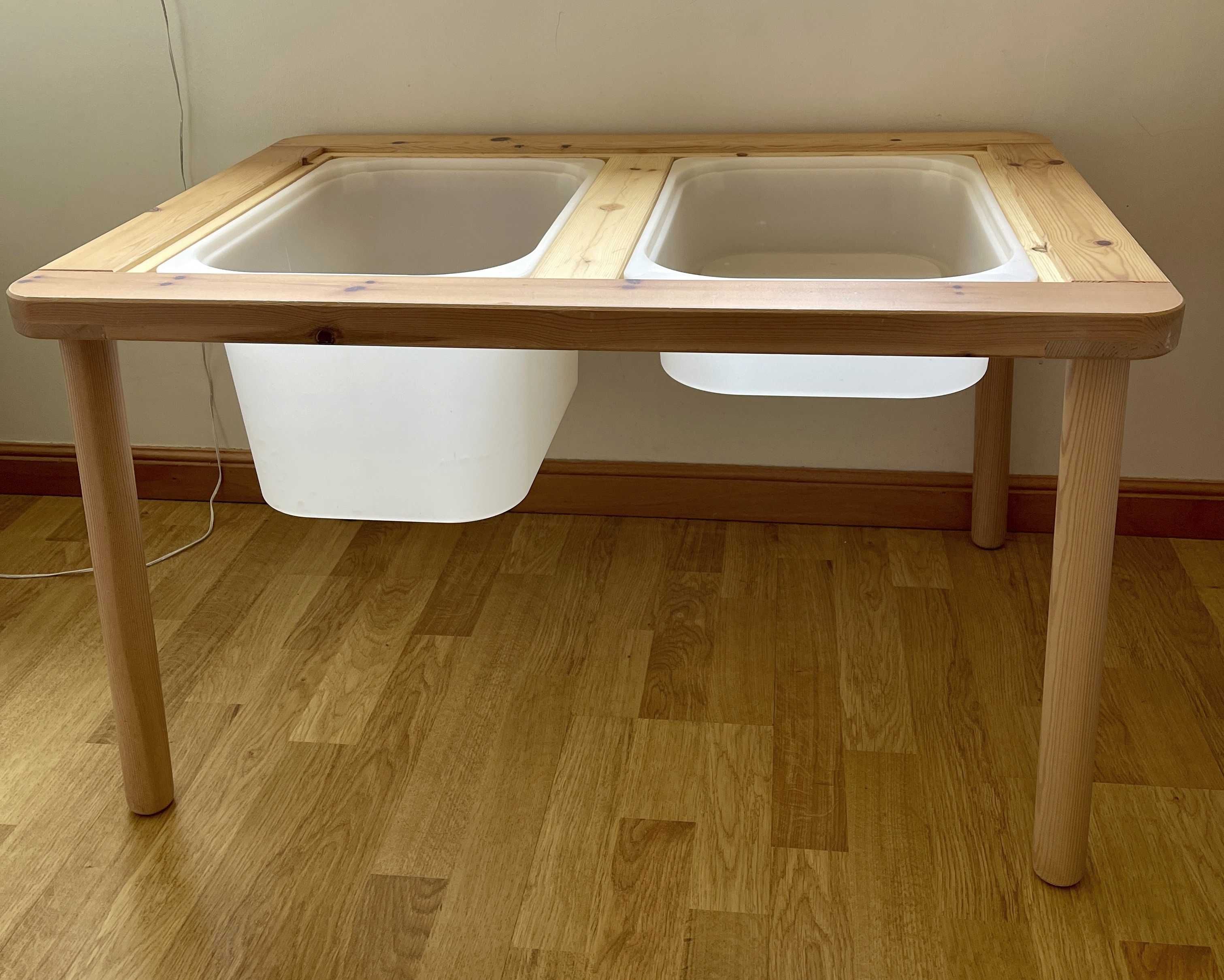 Conjunto de mesa e cadeira infantil – IKEA