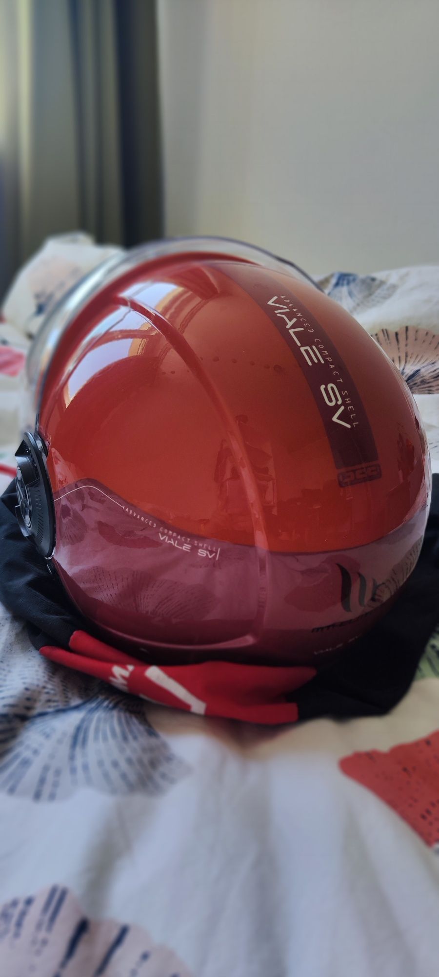 Kask motocyklowy MT Helmets VIALE SV skuter otwarty Jet czerwony