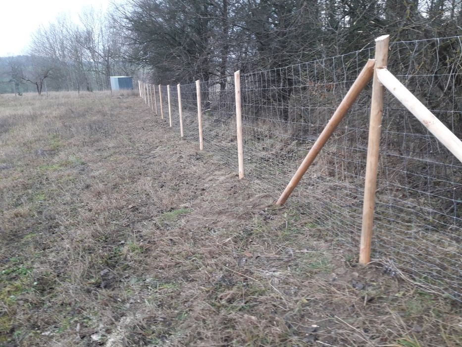 Ogrodzenie tymczasowe materiał siatka słupki  wałki paliki