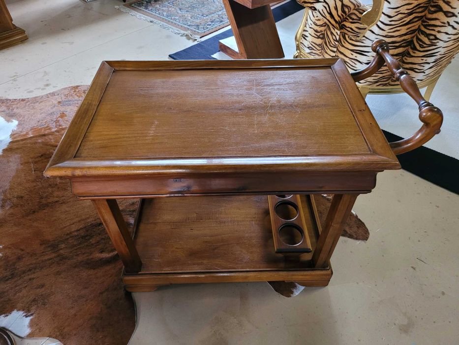 Carrinho bar em madeira - Muito bom estado geral