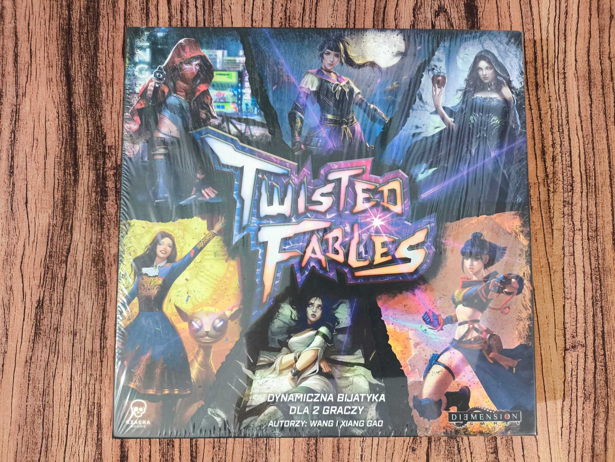 TWISTED FABLES, Miniatures Box 1+2, mata, figurki pomalowane, koszulki