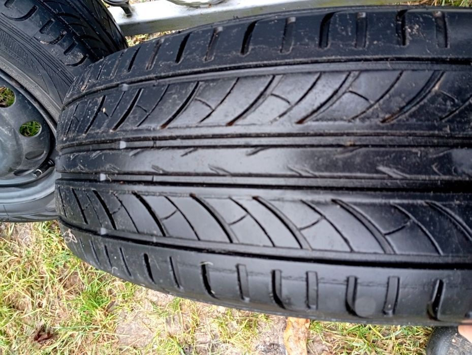 Колеса 14 диски з шинами. Літня гума