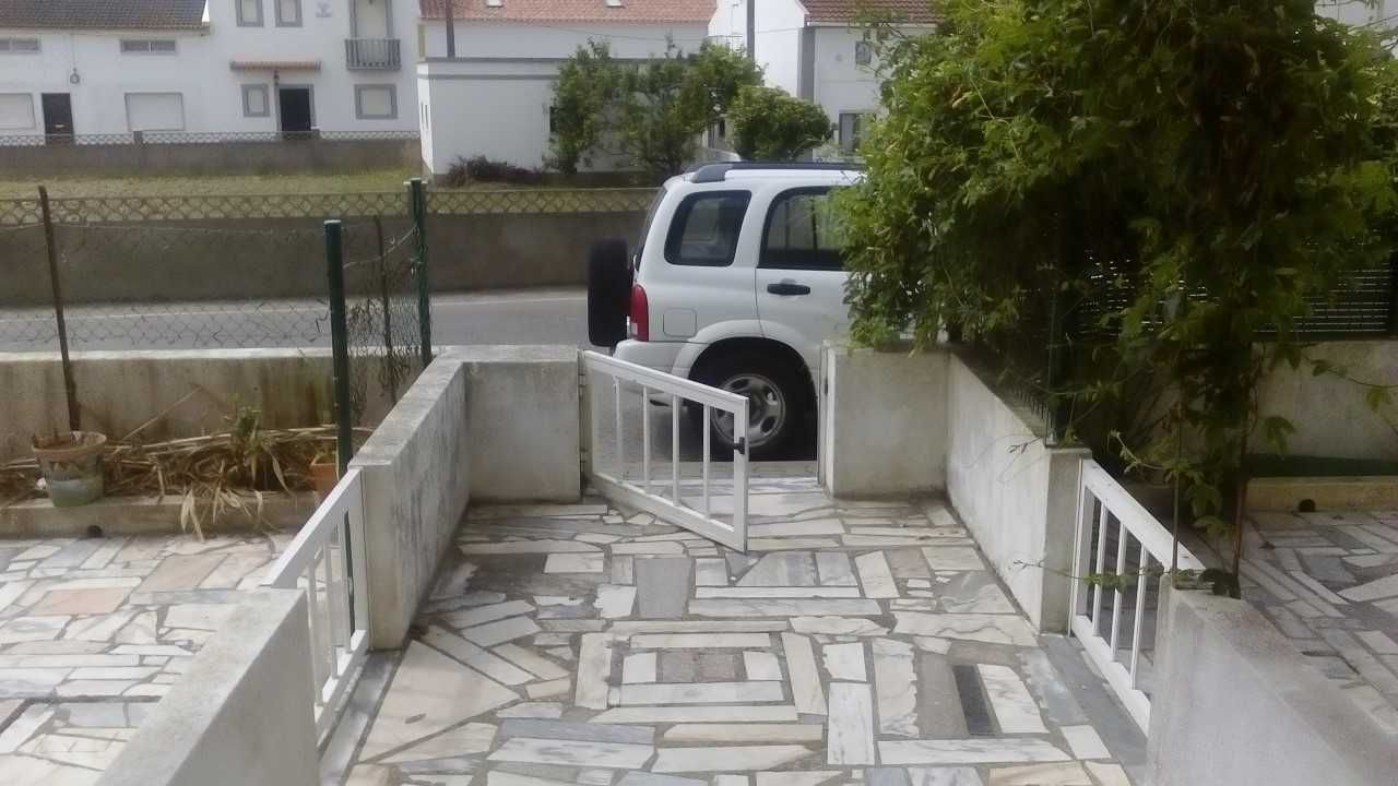 Quarto em apartamento na praia S. Bernardino-Peniche