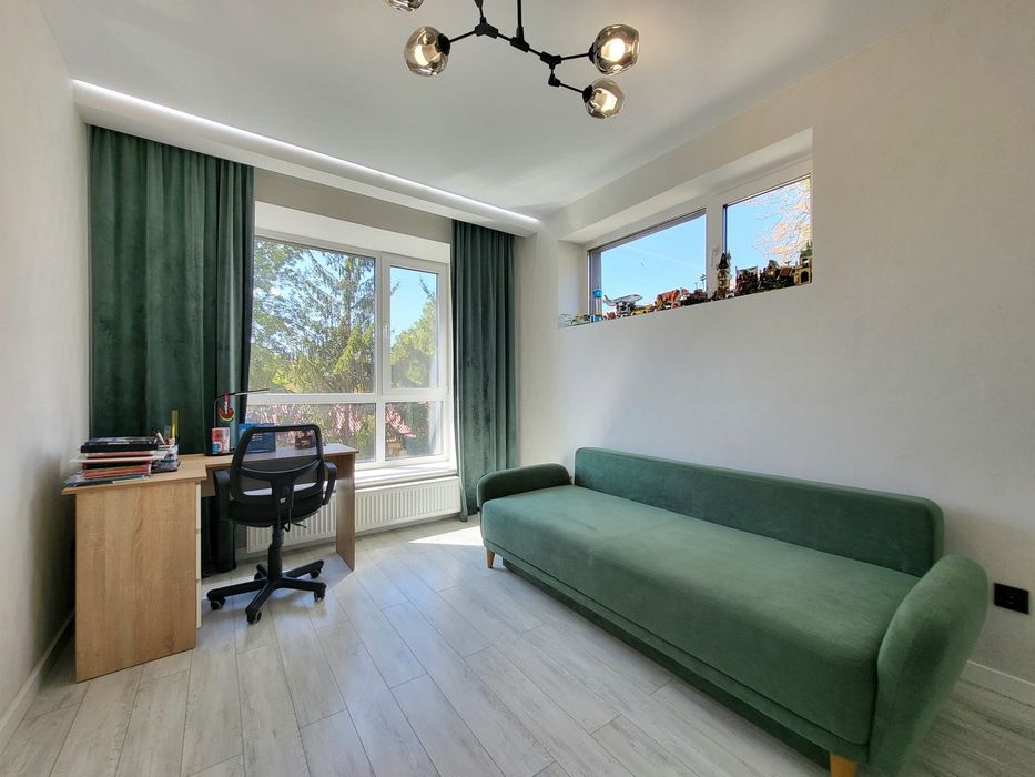 Продається Шикарна 2 кімната квартира в центрі міста.