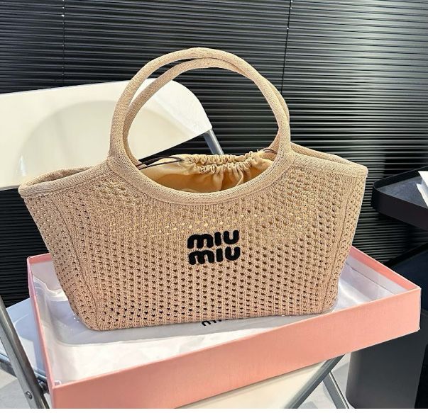 Сумка пляжна шопер miu miu різні види