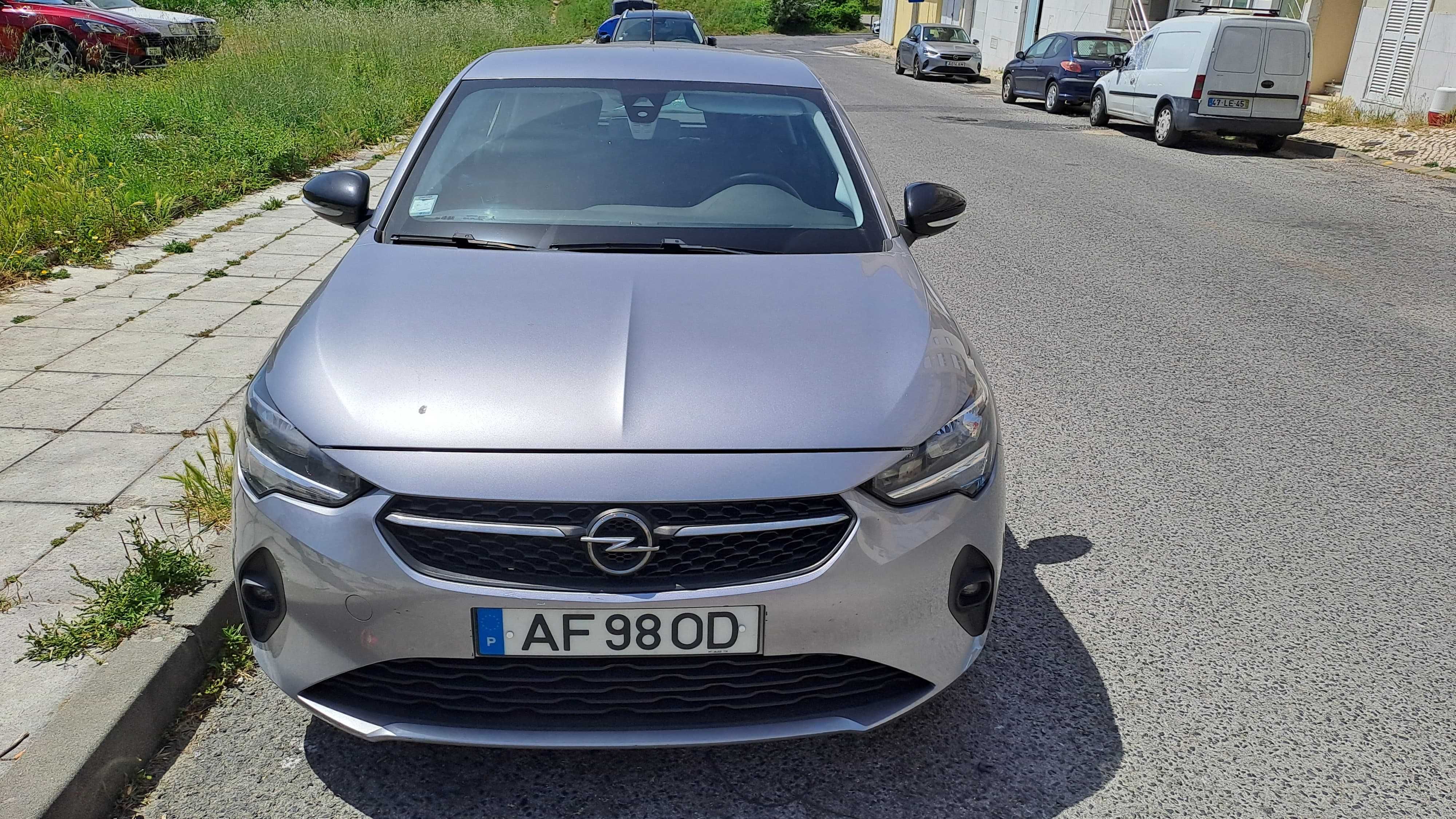 Opel Corsa de FEV 2021 gasolina