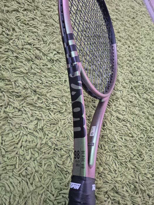 Wilson blade v8 98 305g