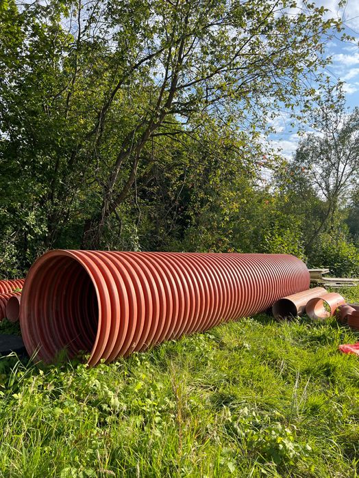 Rury kanalizacyjne, studnie Wavin Tegra, kręgi betonowe - na sprzedaż