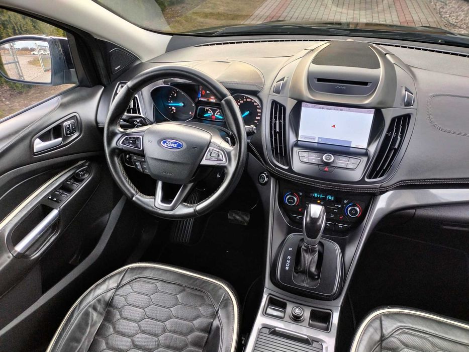 Ford Kuga z 2017 roku 2.0d 150KM Automat 4x4