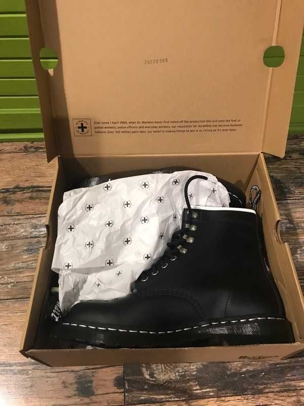 Buty glany na zamek Dr. Martens rozm44