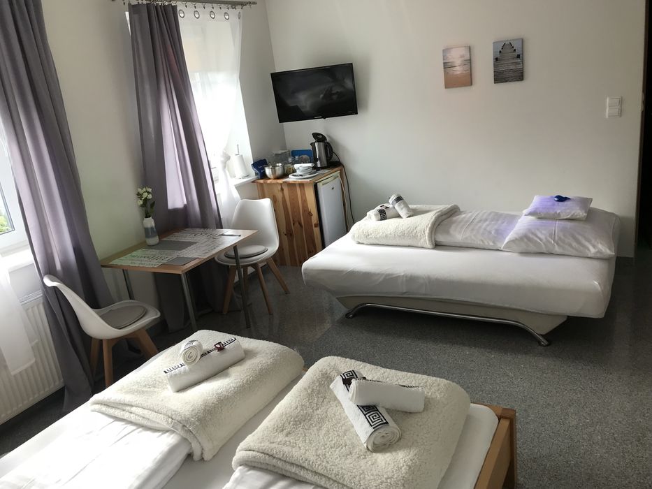 OKAZJA ! - NOCLEGI NAD MORZEM /  „Surga Apartament” w Ustroniu Morskim