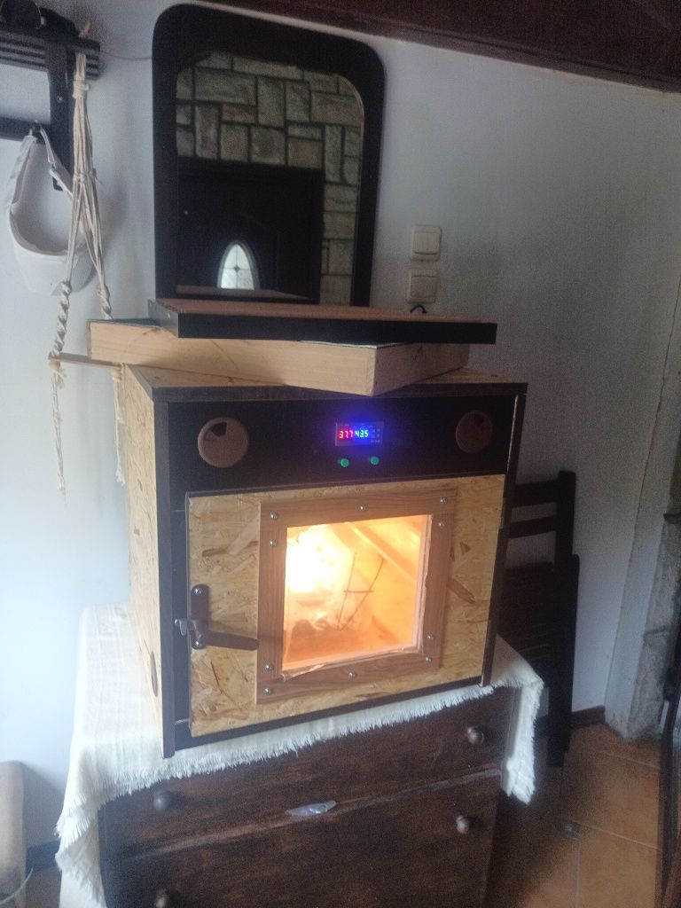 Inkubator klujnik pół automat na 70 jaj cieplarka + klujnik