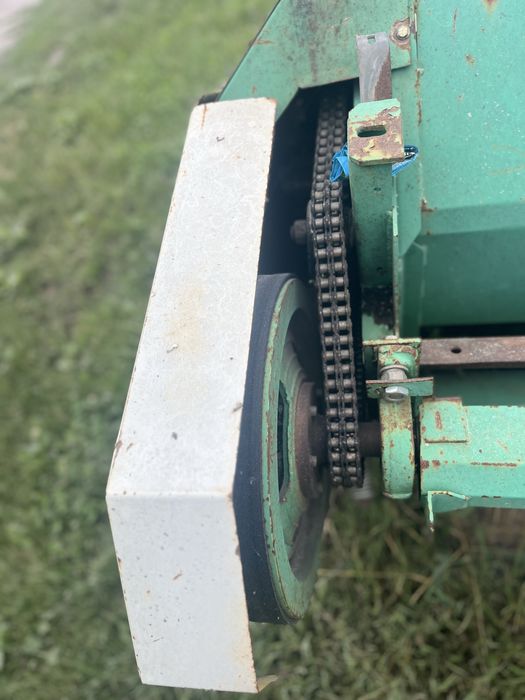 Жатка кукурузяна кмс 8