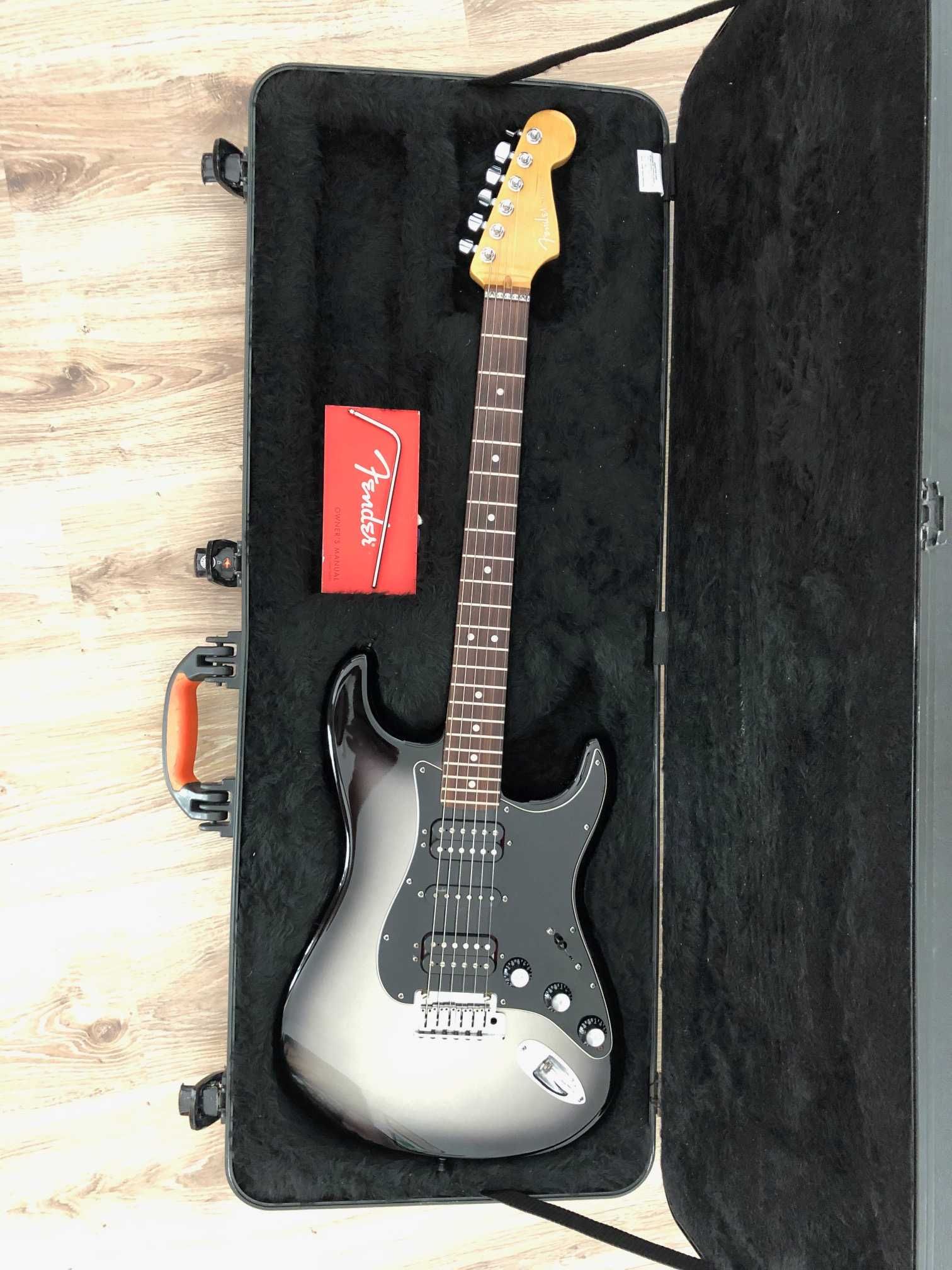 Fender American Deluxe Stratocaster HSH 2013 + Fender case