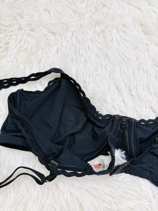 Biustonosz miękki fiszbiny 80B czarny Triumph