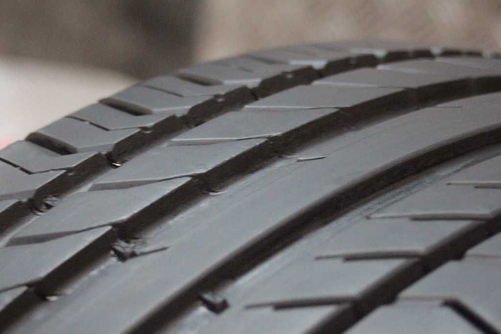 225/45/17 Continental ContiSportContact 5 225/45 R17 8mm
