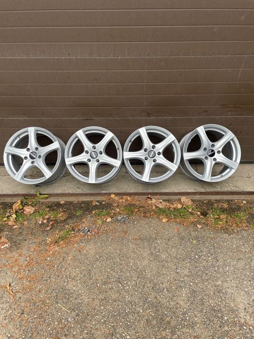 Alufelgi BMW Opel Insignia 17cali 5x120 ET35