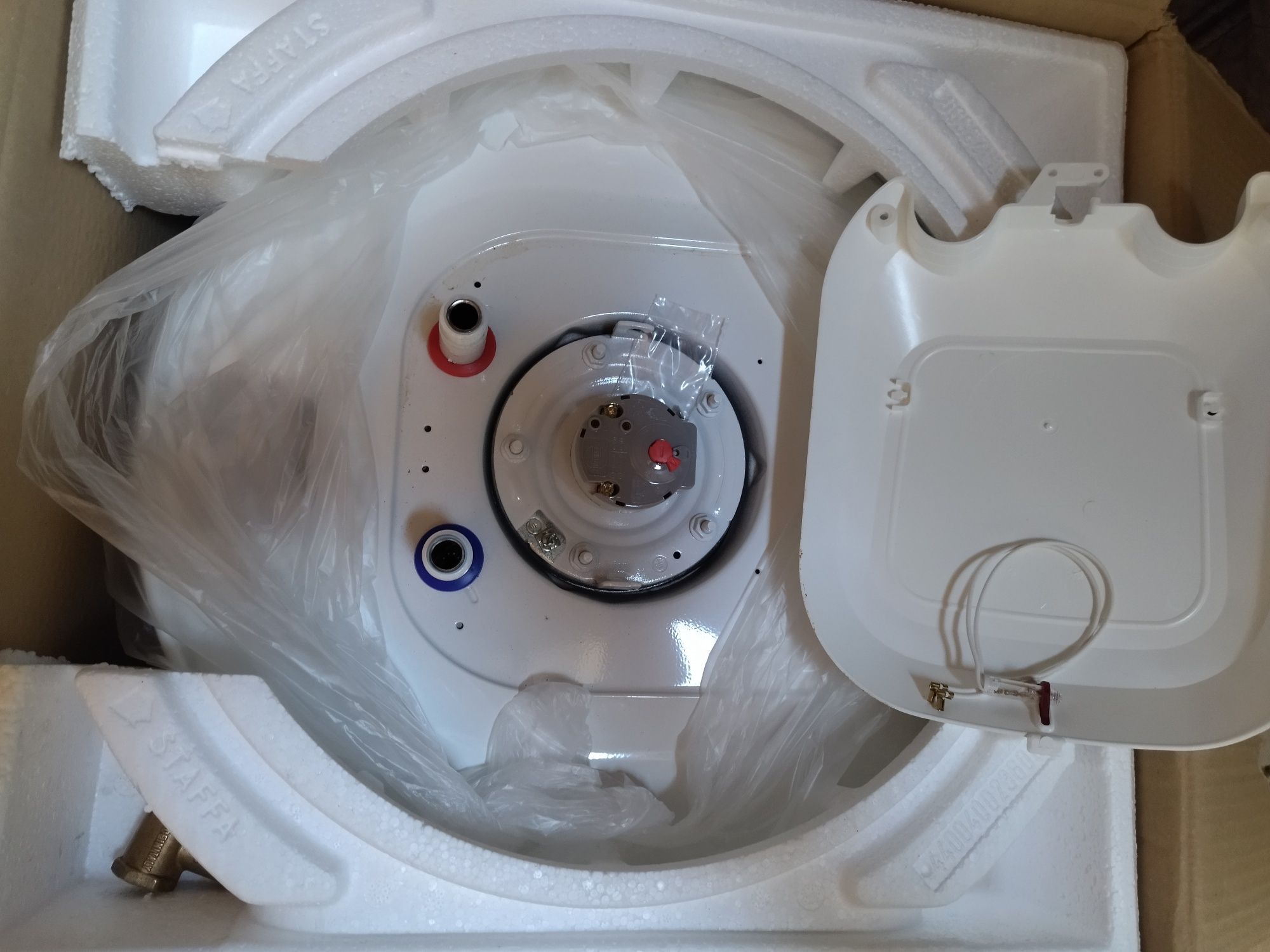Бойлер електричний Ariston SG1 100 V