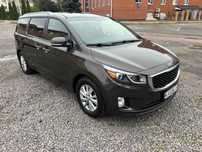 Kia sedona автомобіль