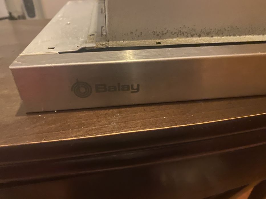 Exaustor de encastrar usado marca Balay