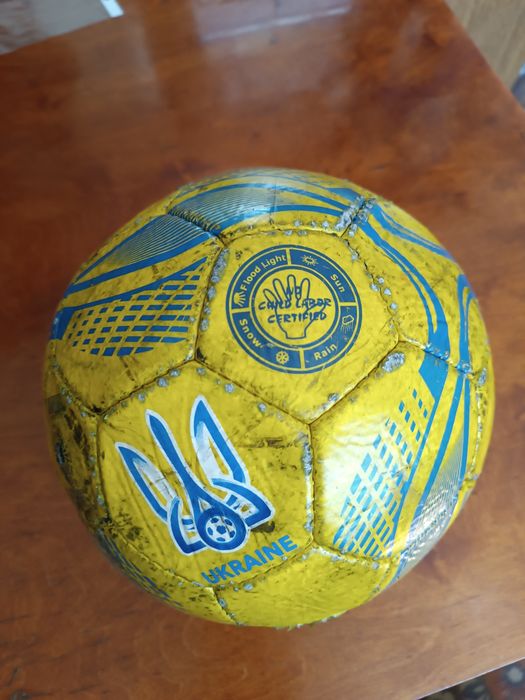 Мячи футбольные ,футзальные