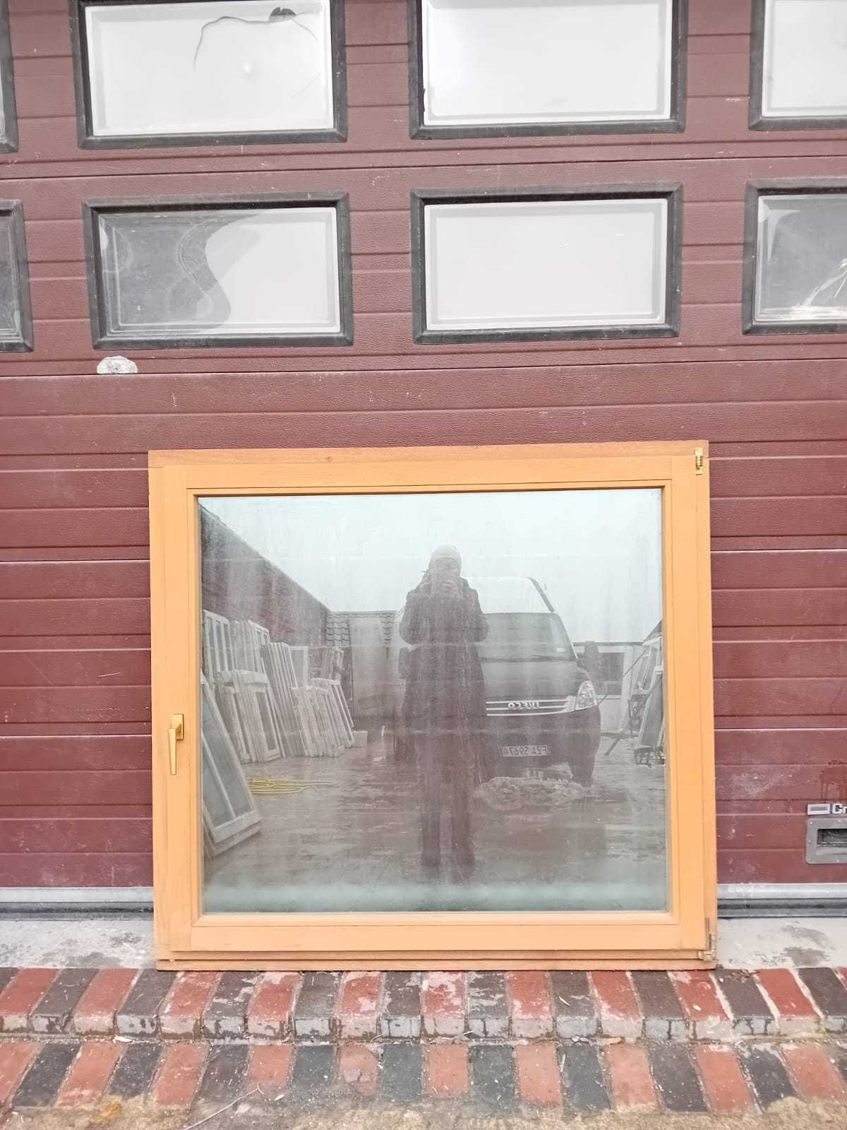 Nowe okno drewniane z szybą ornamentową 146x137 okna DOWÓZ CAŁY KRAJ