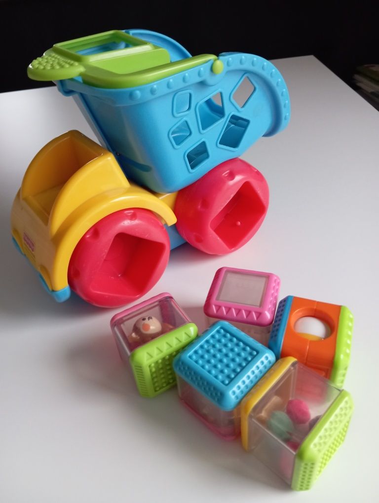 Wywrotka Fisher Price z kostkami