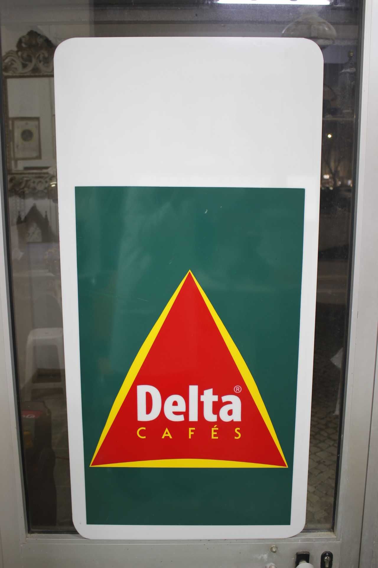 Placar publicitario / publicidade em acrilico - Delta Cafés - Anos 90