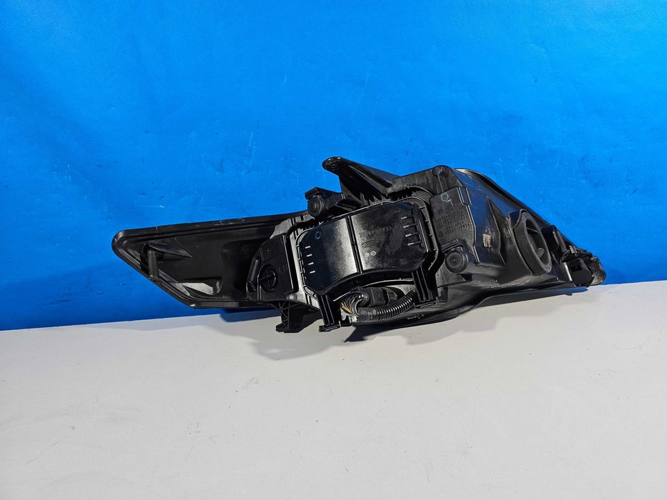 Ford Mondeo MK4 Lampa Przód Przednia Lewa Soczewka Skrętna H7 EU Ładna