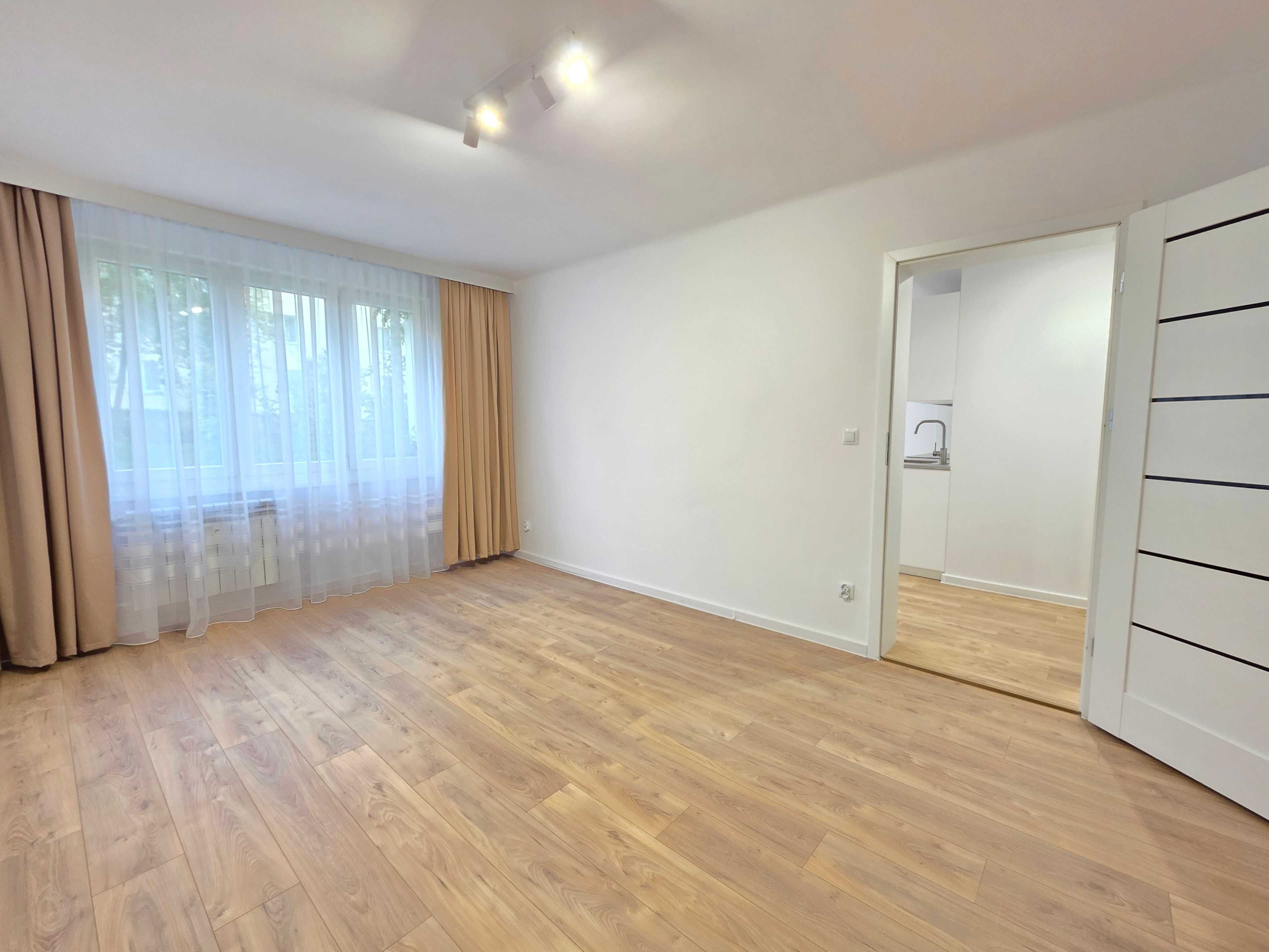 Sprzedam/ ZAMIENIĘ/dwa pokoje / parter/ po remoncie 42m2/ plus piwnica