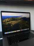 MacBook Pro 15” (2019) – i9 / 32GB RAM / 1TB SSD – Stan bardzo dobry!