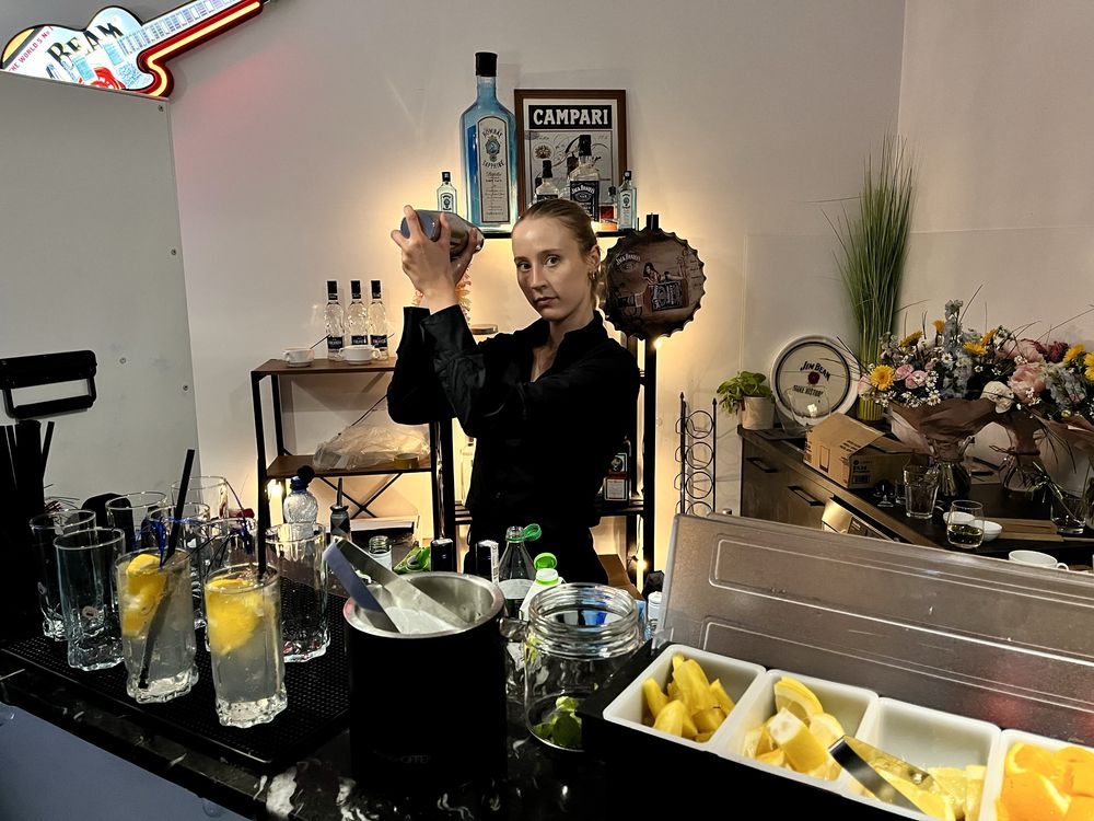 Automatyczny barman, mobilny bar, fotobudka, ala barmix, drink bar