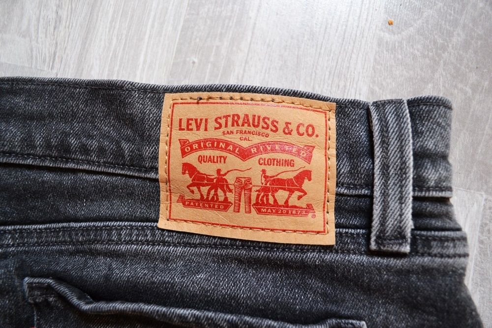 Szara spódniczka jeansowa mini Levi's oldschool M S