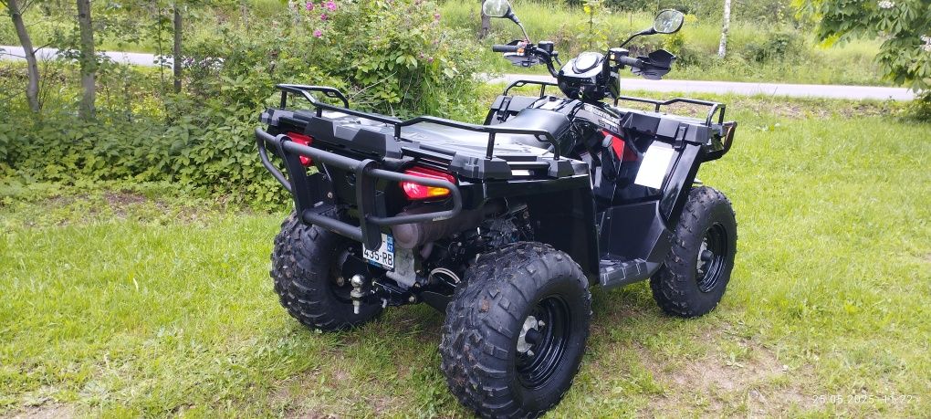 Polaris sportsman 570  forest 4x4