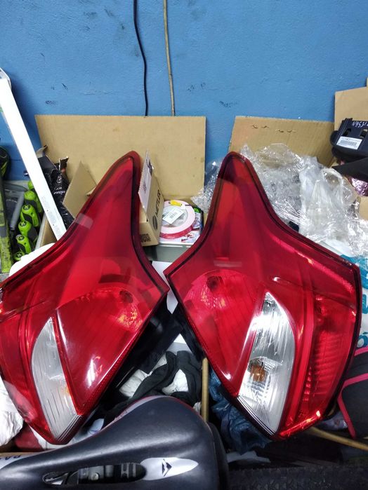 lampy tylne ford focus mk3