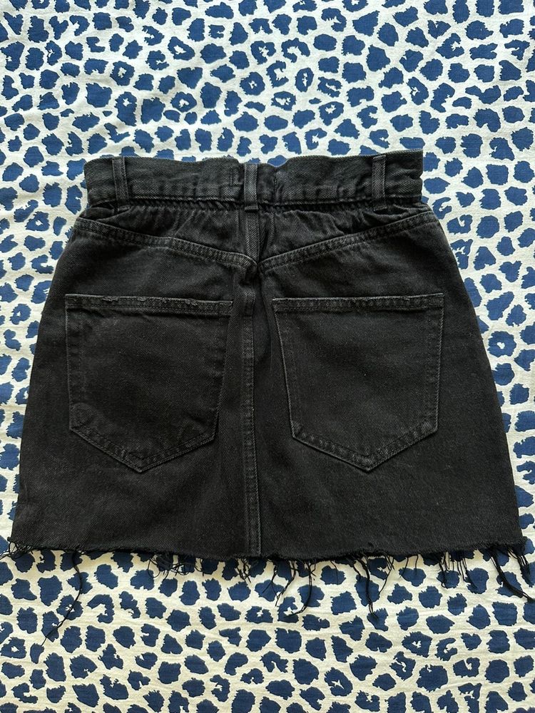 Mini saia de Ganga Preta