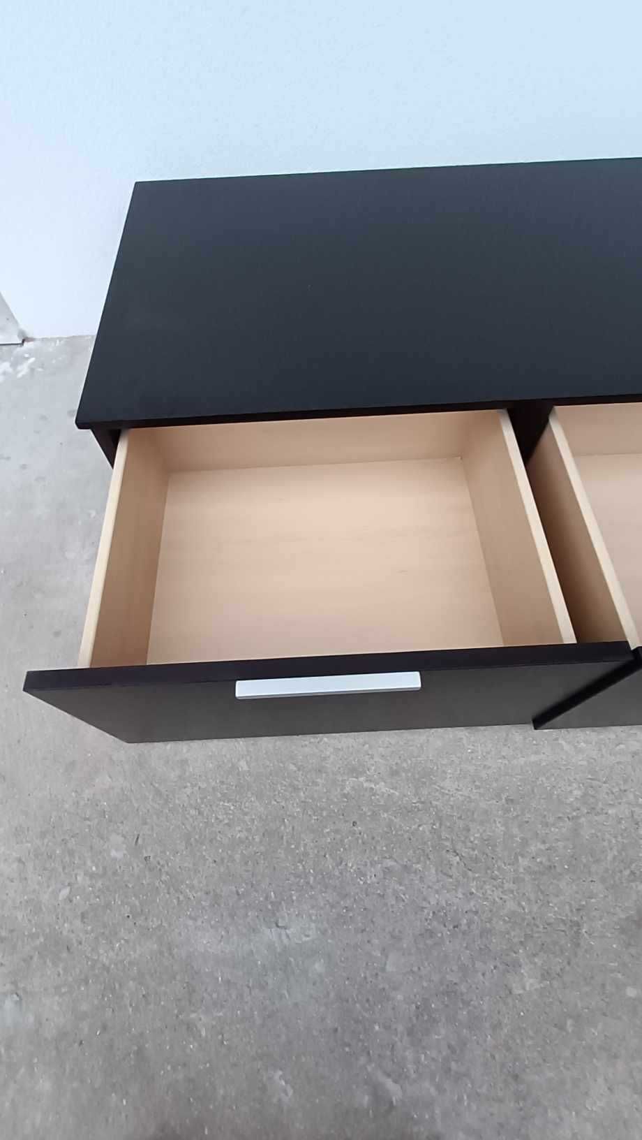 Móvel em Madeira Wengué com 2 Gavetas (Fabricante: Linha Recta)