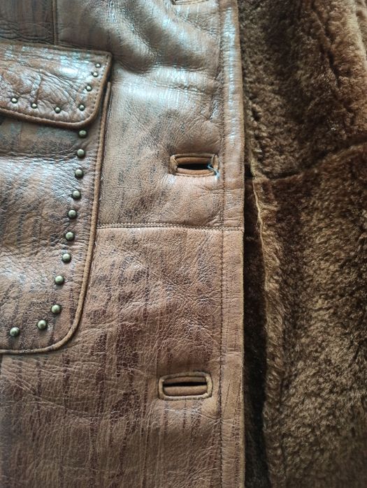 Натуральная дублёнка 48 размера в идеальном состоянии