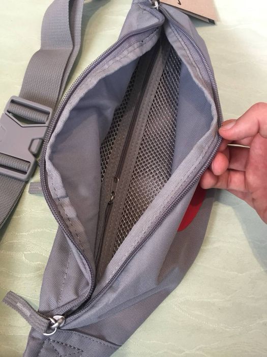 Бананка nike найк сумка на пояс