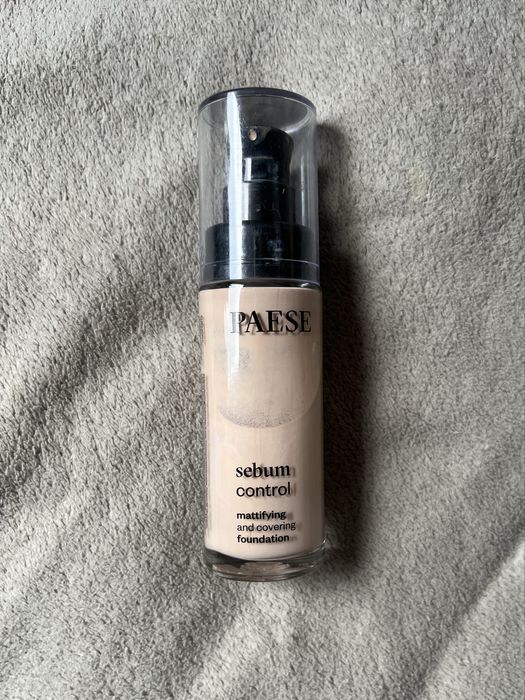 Podkład Paese sebum control dla jasnej karnacji o różowych podtonach