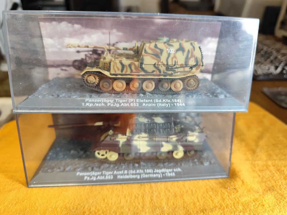 Carrinhos miniatura de várias marcas