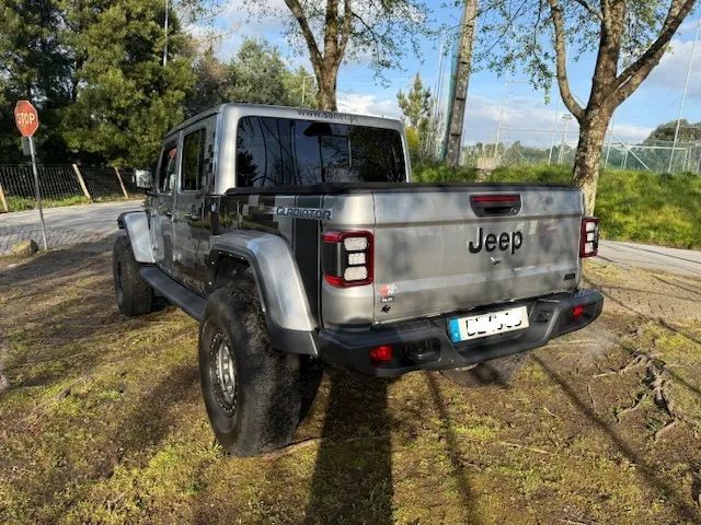 Jeep Gladiator 3.0 CRD Launch Edition AT8