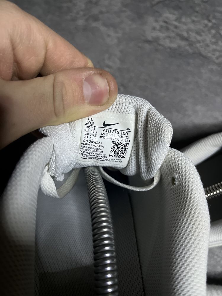 Кросівки NIKE EBERNON LOW 44.5 28.5 кроссовки найк ебернон шкіряні for