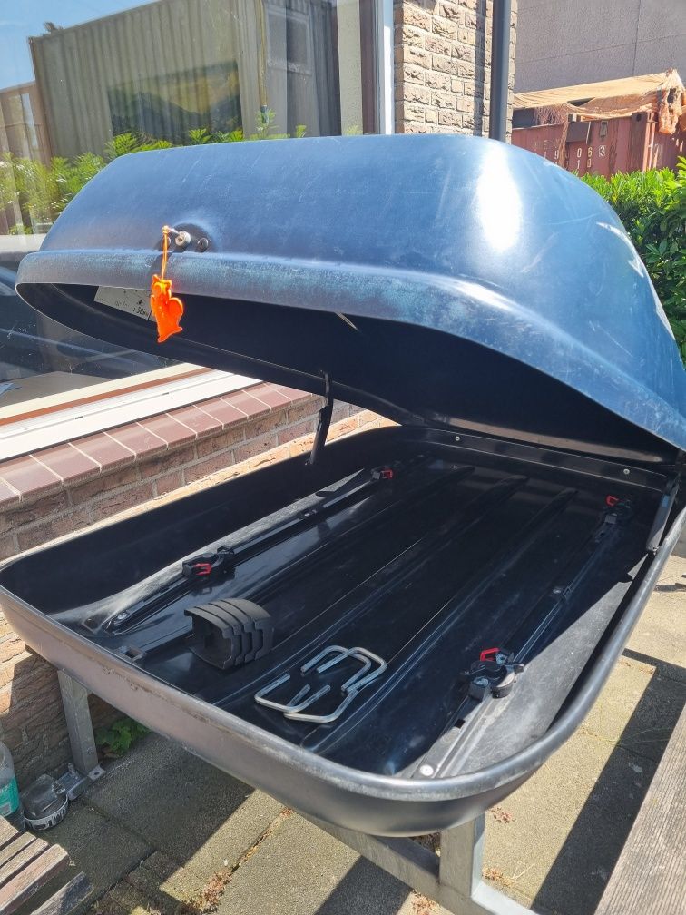 Box dachowy Probox 425
