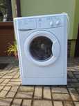 Pralka  indesit.