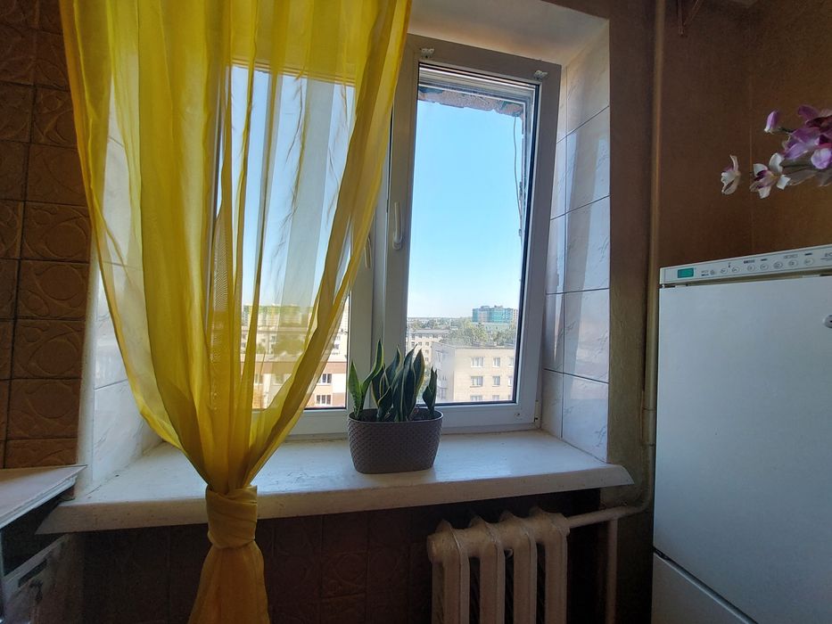 Бюджетна квартира в районі готелю Лучеськ( Відродження)