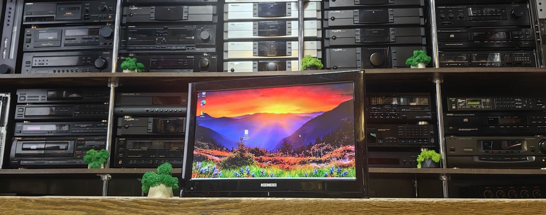 Телевізор Kendo Led 19HD121/HDMI/VGA/пульт