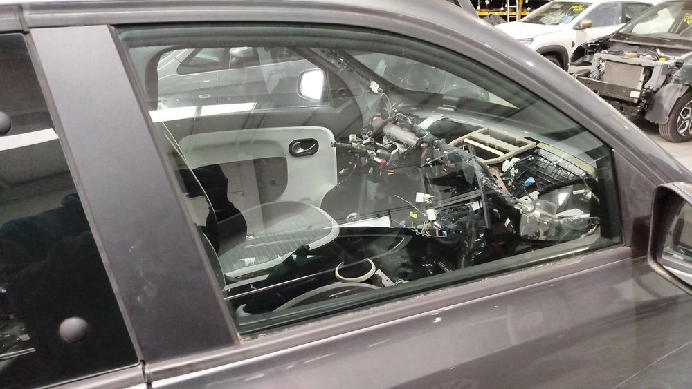 Vidro porta frente direita RENAULT Twingo III (BCM_)