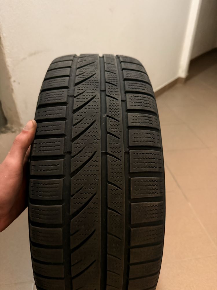 Winter Hero | Opony zimowe | 195/60R15 88H|