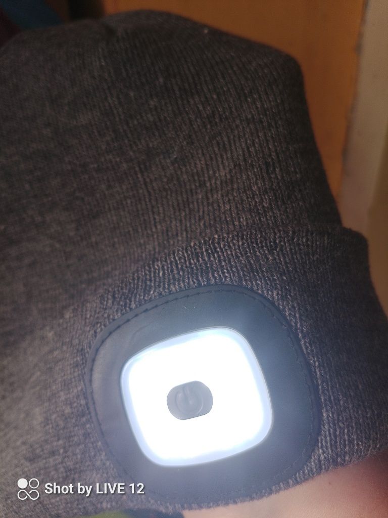 Czapka z latarką
